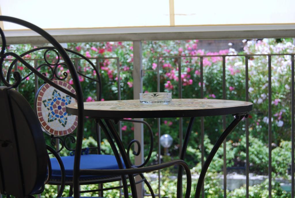 Telma Hotel テッラチーナ エクステリア 写真